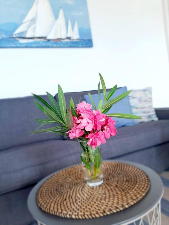 Apartment Riko - Accomodation "With" The Adriatic Sea Kampor Bagian luar foto